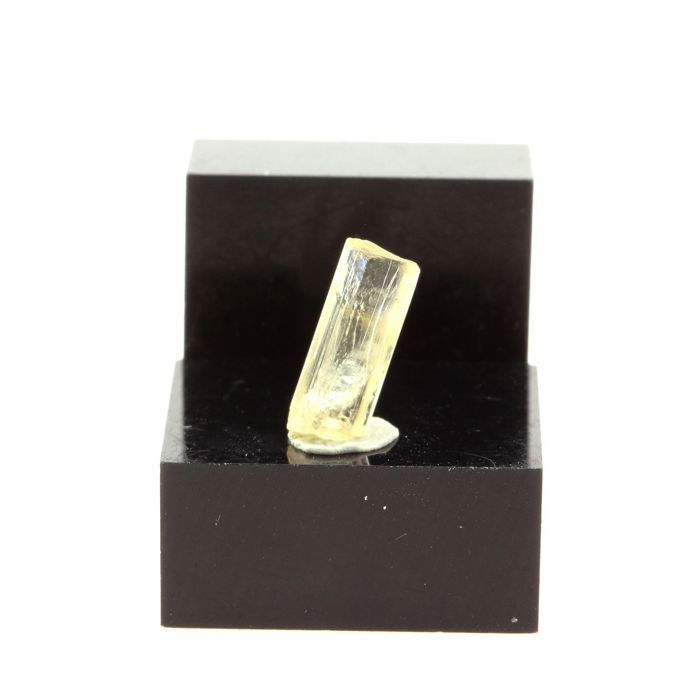 Pierres et Minéraux. Scapolite. 1.51 ct. Mpwapwa District, Dodoma Region, Tanzanie.