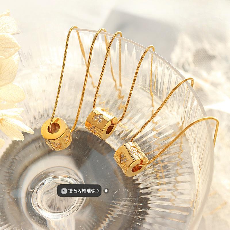 Wind Sommer Vielseitig Exquisit High-End Zirkon Eingelegt Hohl Zylindrische Halskette Damen Vergoldet 18K Gold Accessoires