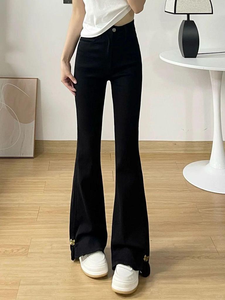 Black High-Waisted Slimming Micro-Flare Jeans for Plus-Size Pear-Shaped Women - 2025 Autumn Collection