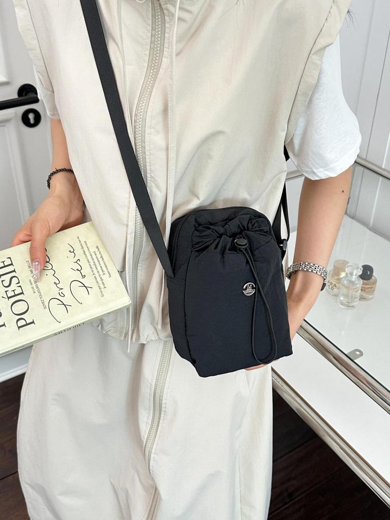 Women's Multi-functional Crossbody Bag: Multi-Compartment, Personalized Water Bottle Holder, Phone Storage, Versatile Travel Backpack.