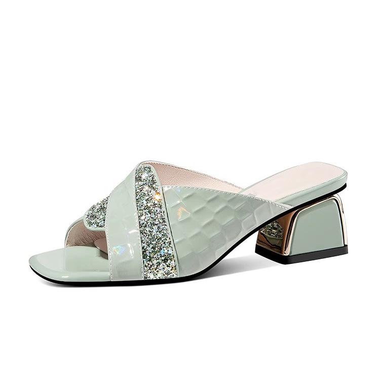 Middle Heel Cool Slippers Women's Summer Wear Fashion Versatile 2025 New Thick Heel One-word Drag Large Size Women's Sandals