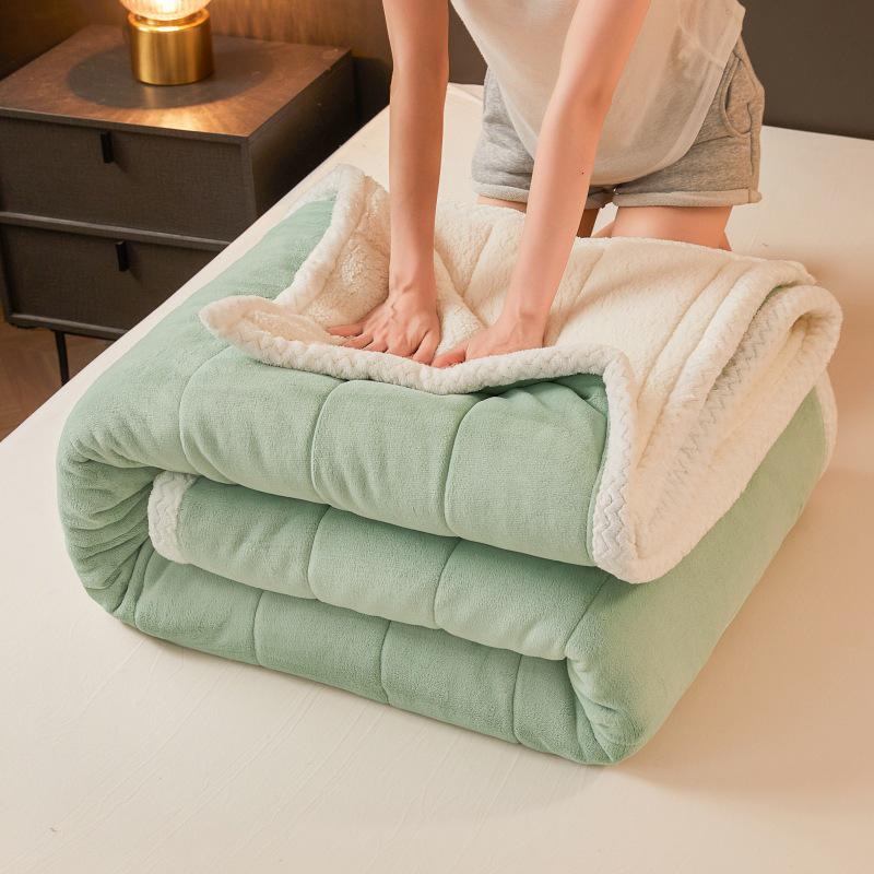 Ultra-Soft Three-Layer Quilted Baby Fleece Blanket for Autumn/Winter