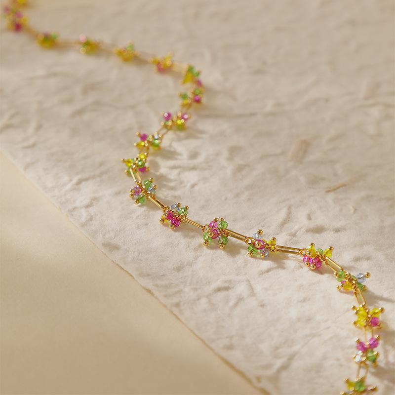 Minimalist Fresh Vacation Style Real Gold Plated Colorful Crystal Beaded Clavicle Necklace For Women