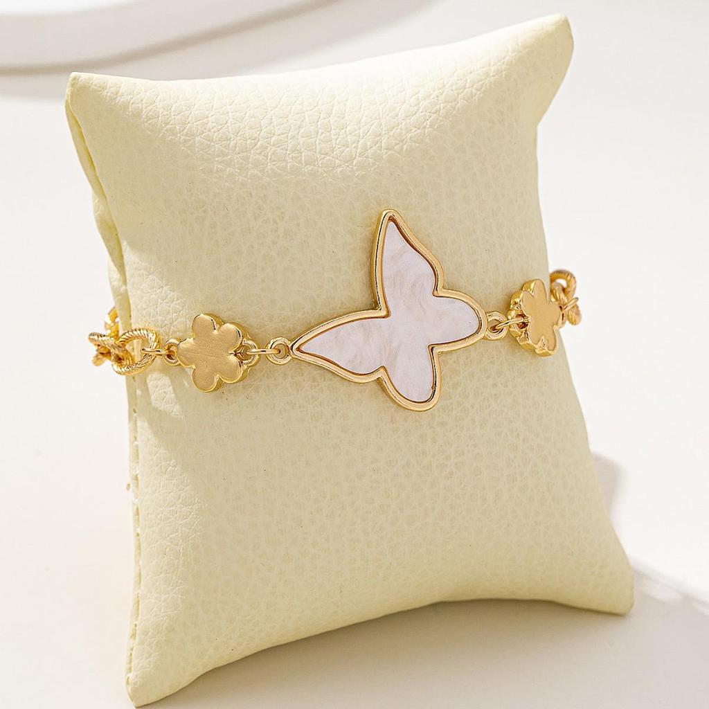 Personalized Versatile Patchwork Butterfly & Four-Leaf Clover Bracelet - Trendy Fashion Accessory