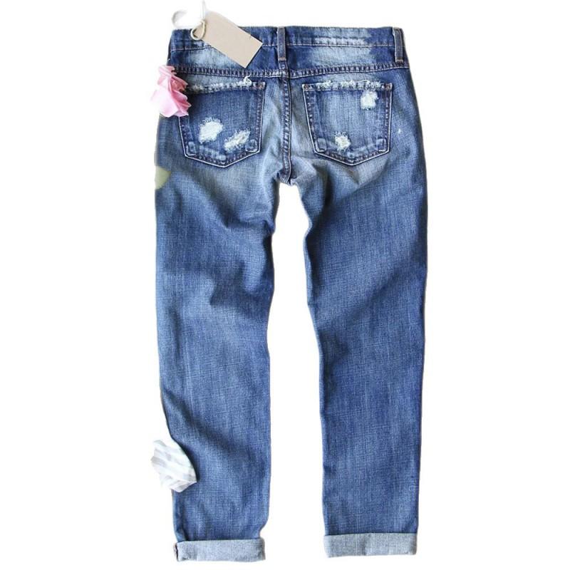 Womens Straight Cut Denim Jeans With Skull Patch Distressed Holes Mid-Rise Stretchy Cotton Blend