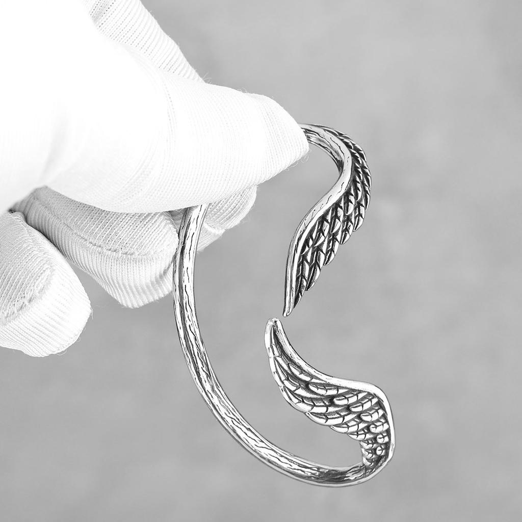 Retro Angel Wing Non - Pierced Ear Clips Stainless Steel Earrings for Men Women Punk Gothic Edgy  Halloween Accessories