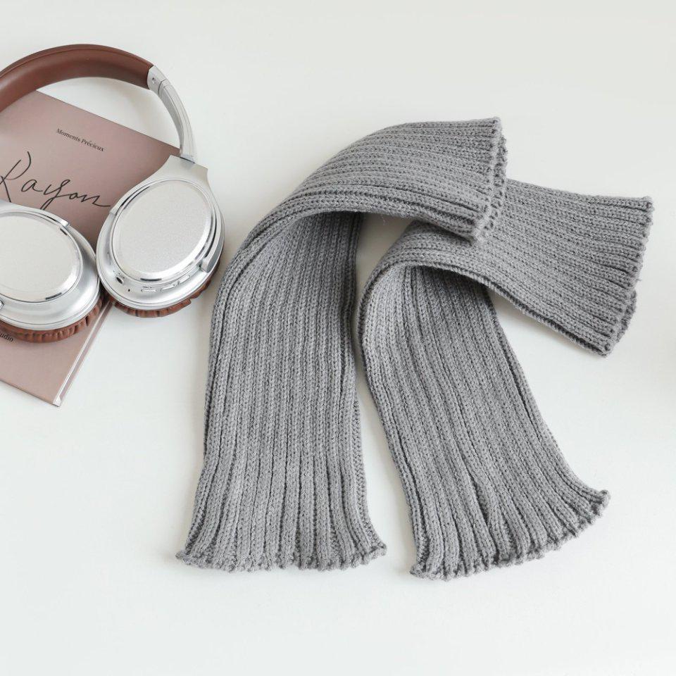 Women's Thick Knit White Leg Warmers for Autumn and Spring - Lolita Style Calf Scrunch Socks