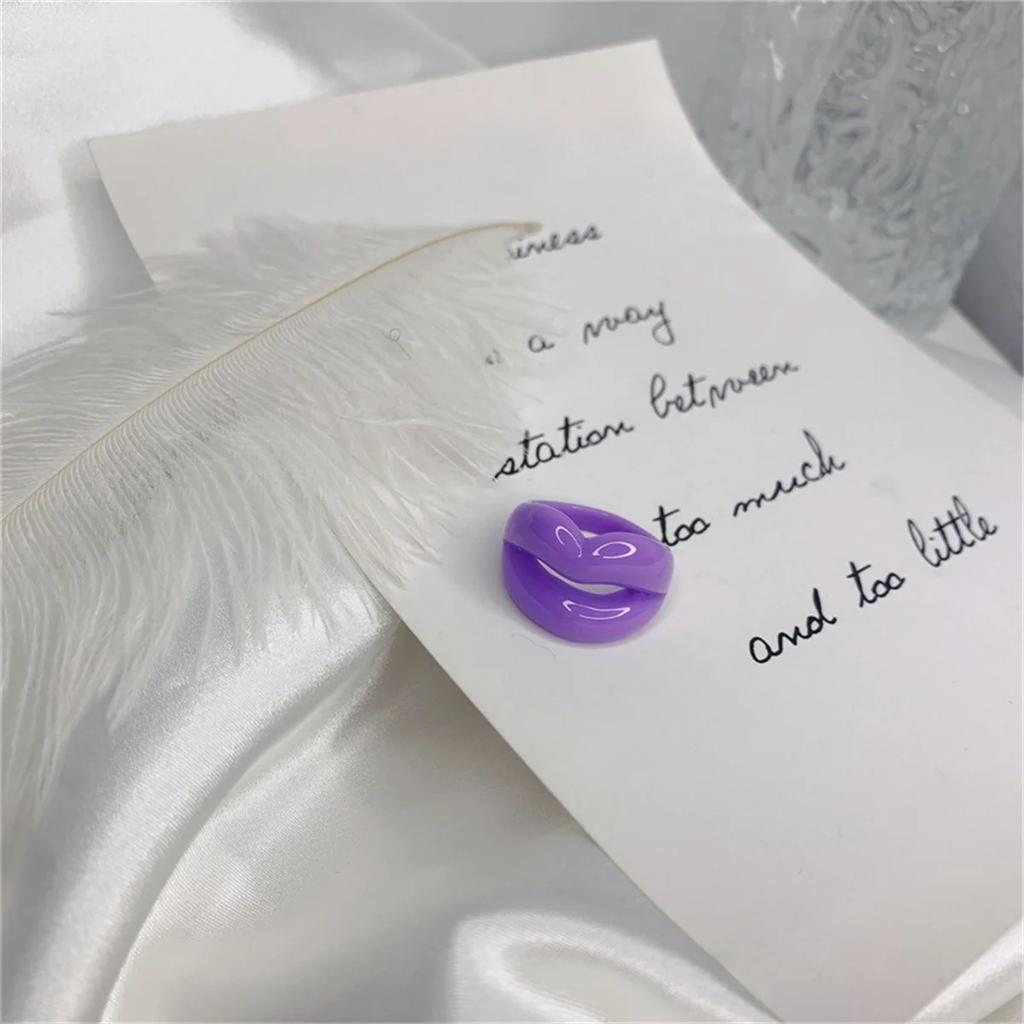 1Pc Fashion Fun Punk Exaggeration Colorful Lip Shape Hollow Resin Finger Rings Funny Mouth Acrylic Ring Hiphop Party Jewelry