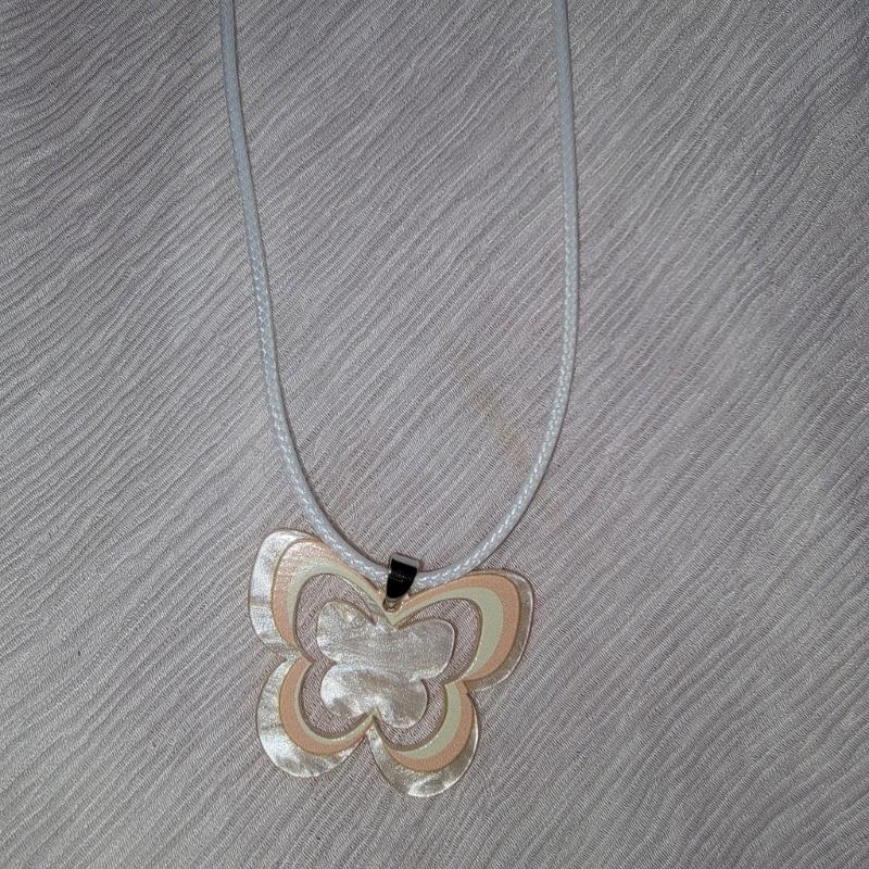 Charming Countryside Style Butterfly Necklace Acrylic Butterfly Charm Clavicle Chain Crystal Cord Choker Jewelry Gift