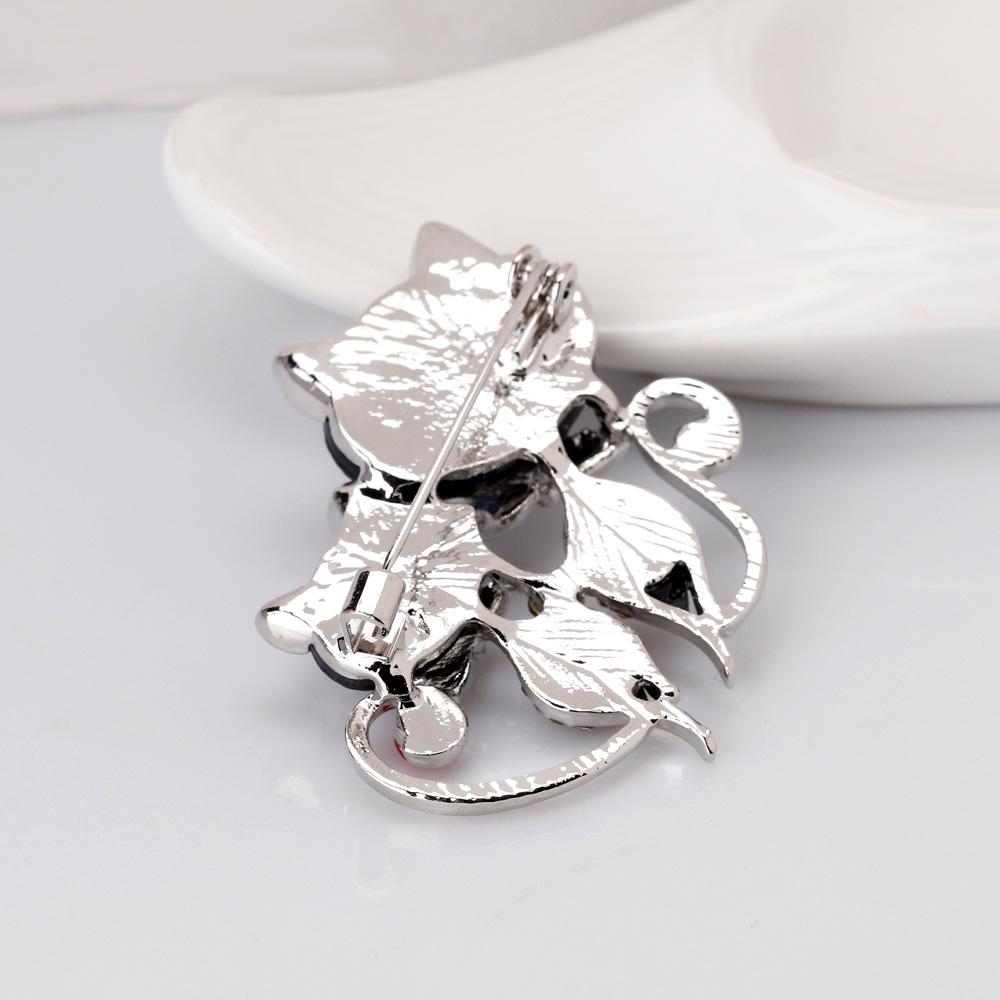 Blucome Fashion Shell Series Pin Wild Cartoon Cat Popular Brooch