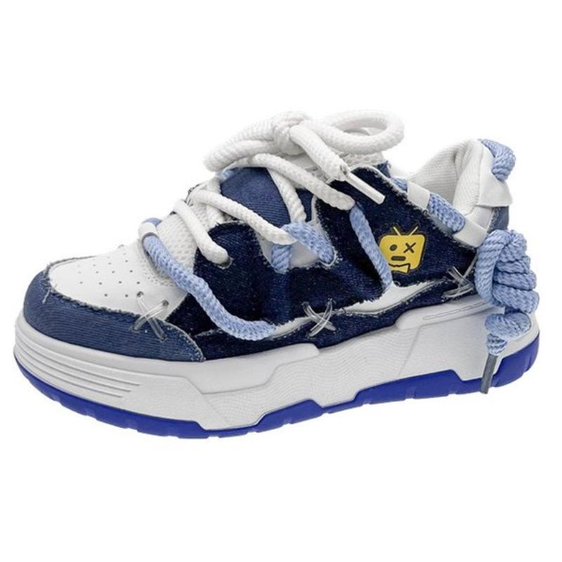 Women Chunky Sneakers Casual Fashion Comfortable Board Shoes Korean Style Lightweight Lace Up Non-slip Flats Sapato Feminino