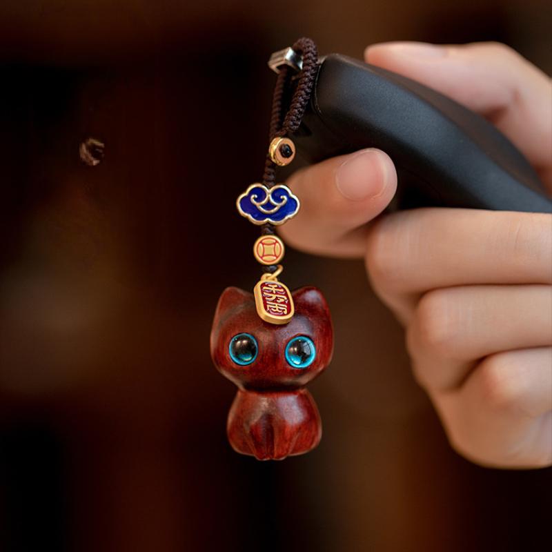 1pc Ebony Cute Black Cat Keychain Decor for Mobile Phone Chain Hand-knitted Creative Cute Accessories Sandalwood Wooden Gifts