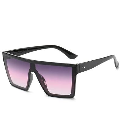 Oversized Square Frame Sunglasses for Women UV Protection Lightweight Durable Design Suitable for Outdoor Activities Daily Use