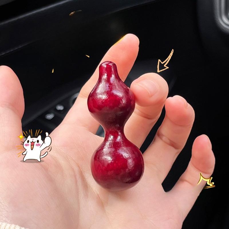 

Inlaid Edge Rotating Gourd Thumb Hand Piece Slim Waight Wood Small Gourd Around Finger Soft Wen Play Hand Toy