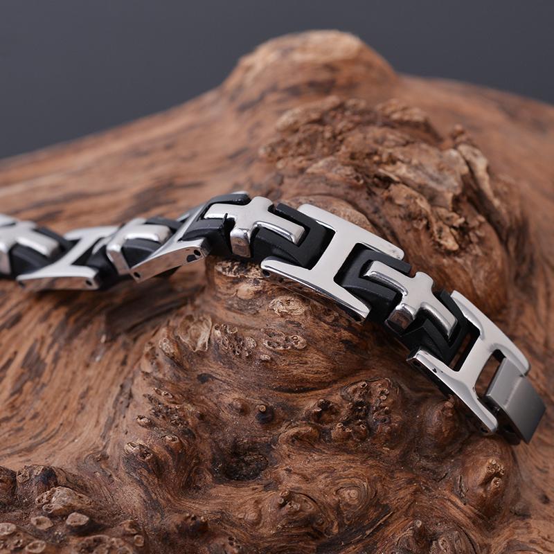 Klassisches Kreuz Herrenarmbänder 316L Edelstahl & Silikonarmband für Männer Männerschmuck Freundschaftsarmbänder für Männer an der Hand Mannenarmband