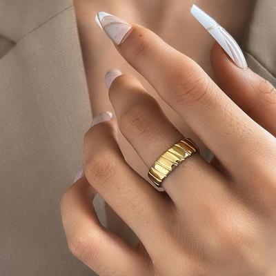 Anello Squisito Unisex in Acciaio Inossidabile Ispirato alle Celebrità: Stile di Lusso Trendy Europeo-Americano