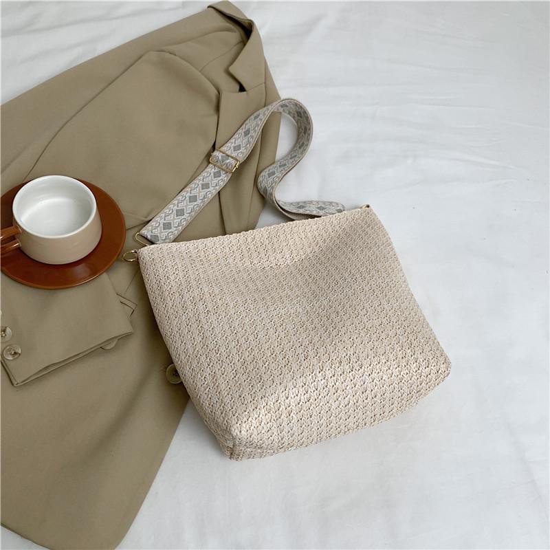 Fashionable Woven Large Capacity 2024 Spring New Korean Style Shoulder Bag