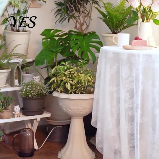 Vaso da Fiori in Plastica, Fioriera a Forma di Calice, Fioriera Leggera con Fori di Drenaggio Decorativi per Interni Esterni Giardino Patio
