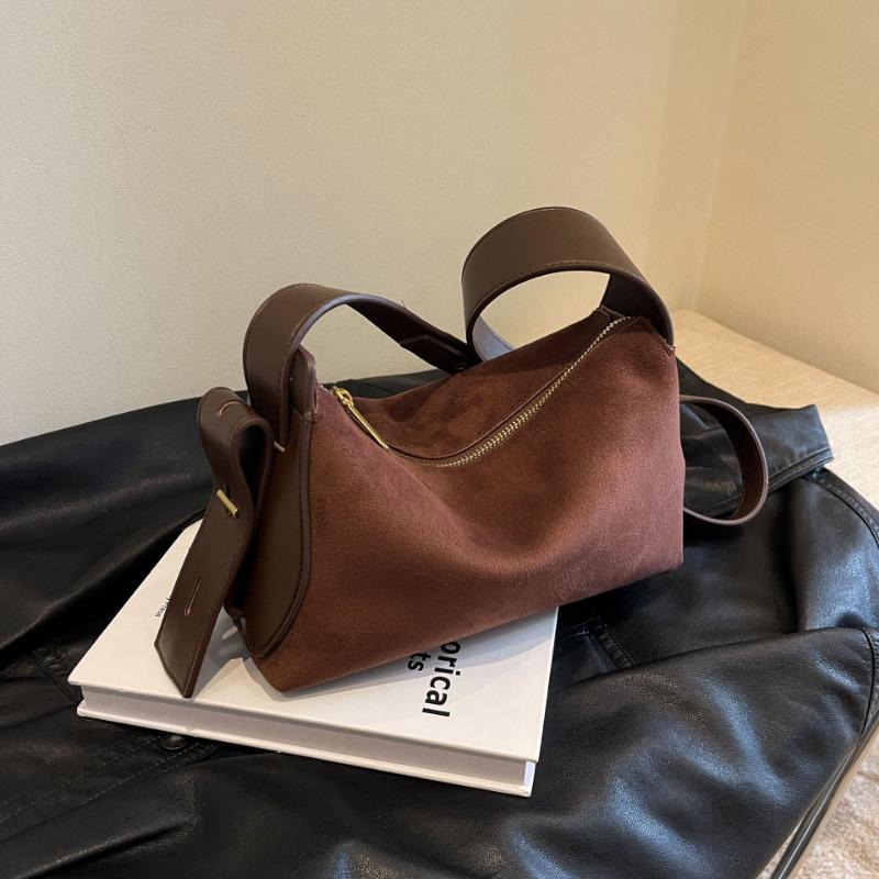 Large capacity women's bag autumn and winter new fashion messenger bag high-end single shoulder armpit bag