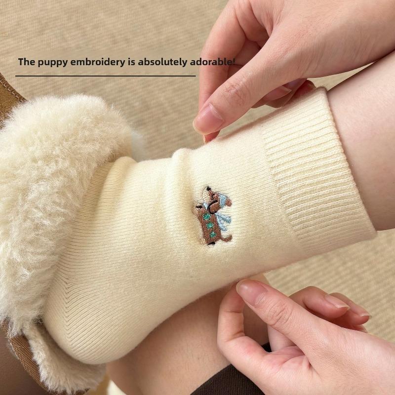 Cute Cartoon Embroidered Wool Mid-length Socks for Autumn and Winter, Thickened and Warm In Winter, Pile Socks