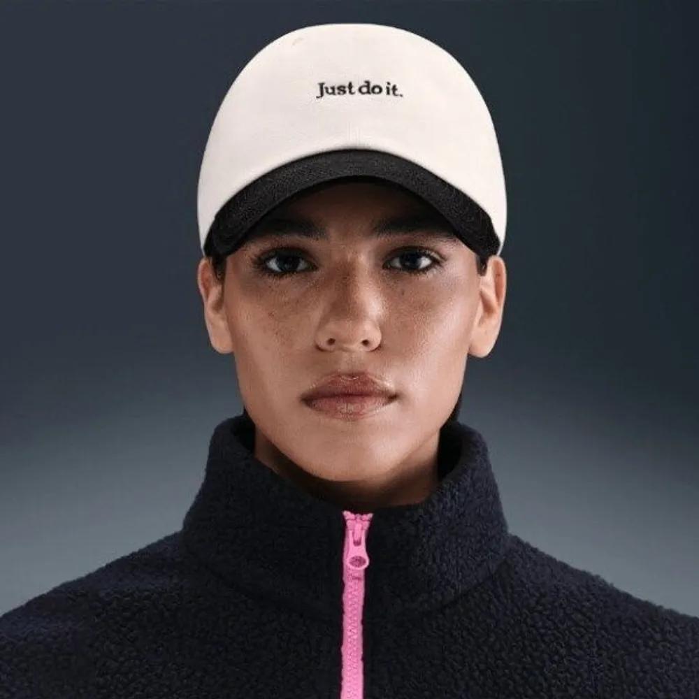 M Cap DQC FB5370-134 Club Unstructured Tennis Cap white series