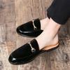 Sommer Ankleidezimmer ohne Absatz Herren Koreanische Version faule Halbschuhe spitze lässige Lederschuhe Herrenmode Außen-Sandalen