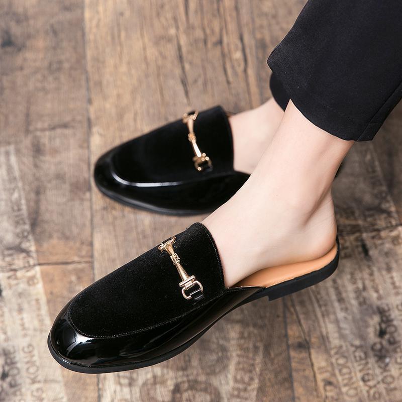 Sommer Ankleidezimmer ohne Absatz Herren Koreanische Version faule Halbschuhe spitze lässige Lederschuhe Herrenmode Außen-Sandalen