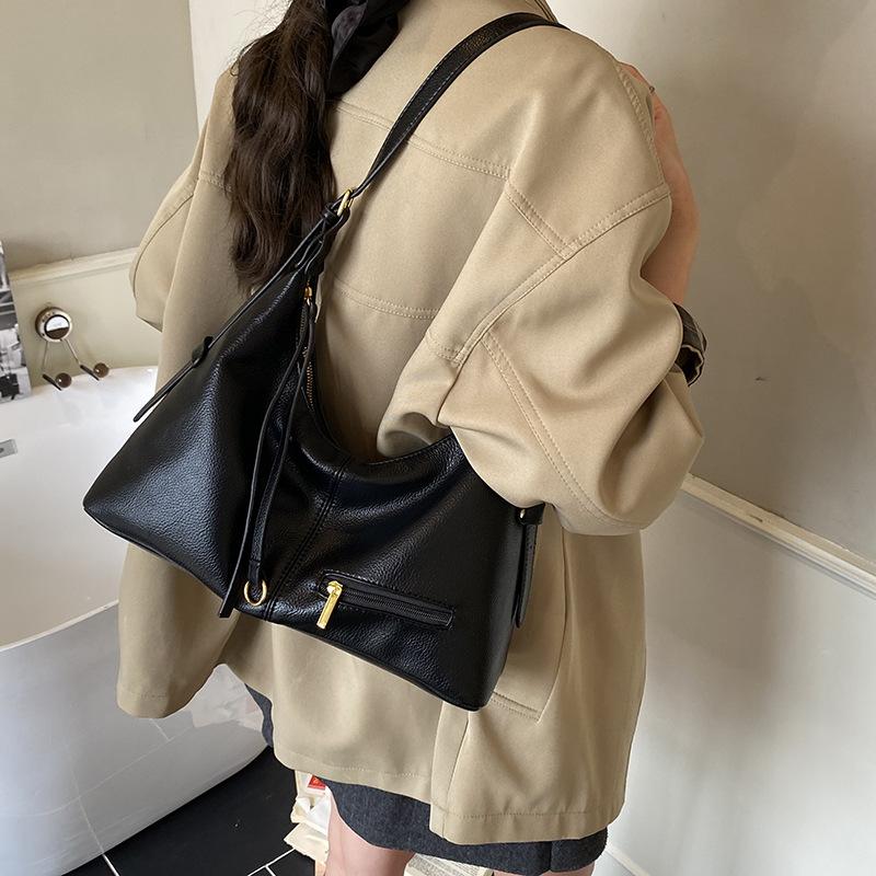 High-end, Fashionable, Large-capacity Single-shoulder Bag, Commuter Bag, Retro Crossbody Tote Bag