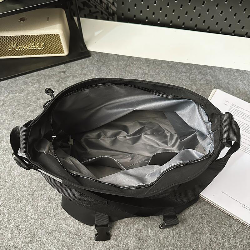 School bag ins simple back casual versatile shoulder class large capacity mail carrier