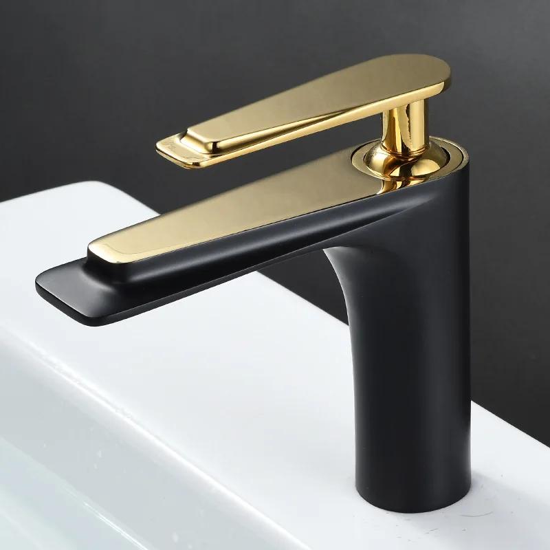 Northern Europe Basin Faucet Hot Cold Mixers Taps Deck Mount Bathroom Sink Basin Faucets Single Handle White Black Gold