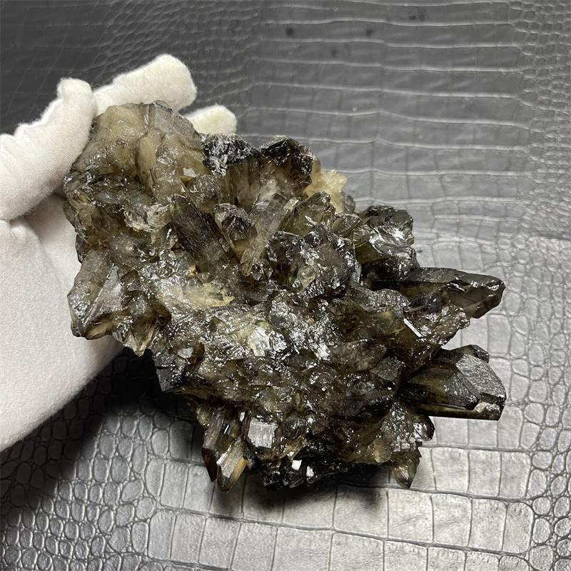 1.8kg Natural Smoky Black Quartz Crystal Cluster Point Mineral Specimen Reiki Healing Home Office Decoration Meditation