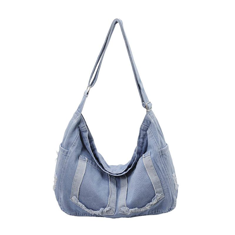 

Distressed Denim Tote Bag for Women Stylish Fashiable and Versatile for Daily Use Shoulder Bag Spacious Vintage Commuting Bag