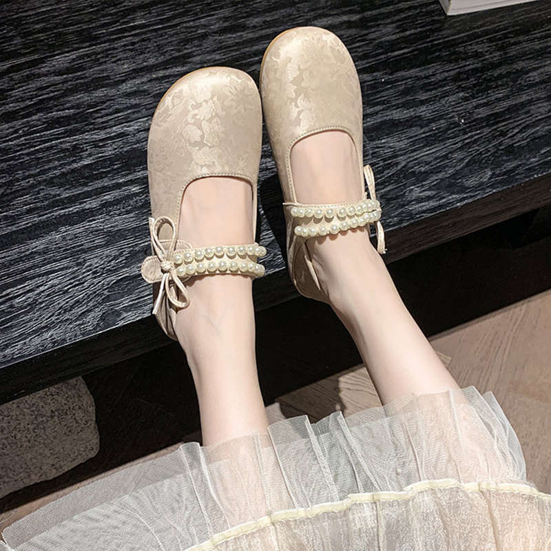 French retro pearl word with ballet flats women's 2025 spring and autumn new small fragrant Mary Jane shoes