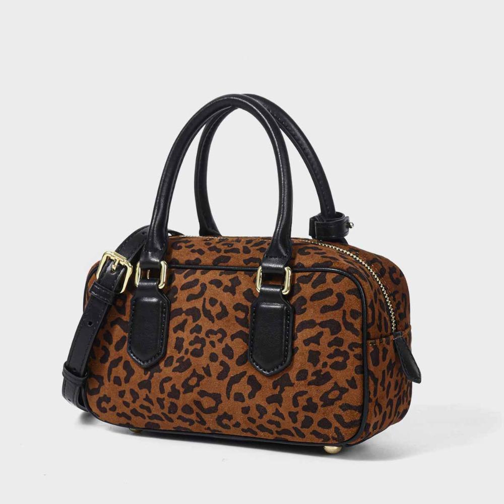 

Summer Diagonal Cross Versatile Shoulder Bag, Large Capacity Commuting Bowling Bag, Korean Niche Genuine Leather Women s Bag