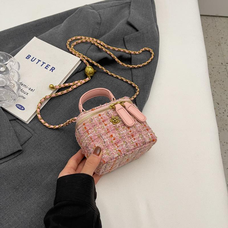 Rhombus Chain Handbag Bag Women's Autumn and Winter New Trendy Shoulder Messenger Bag Niche Versatile Small Square Bag