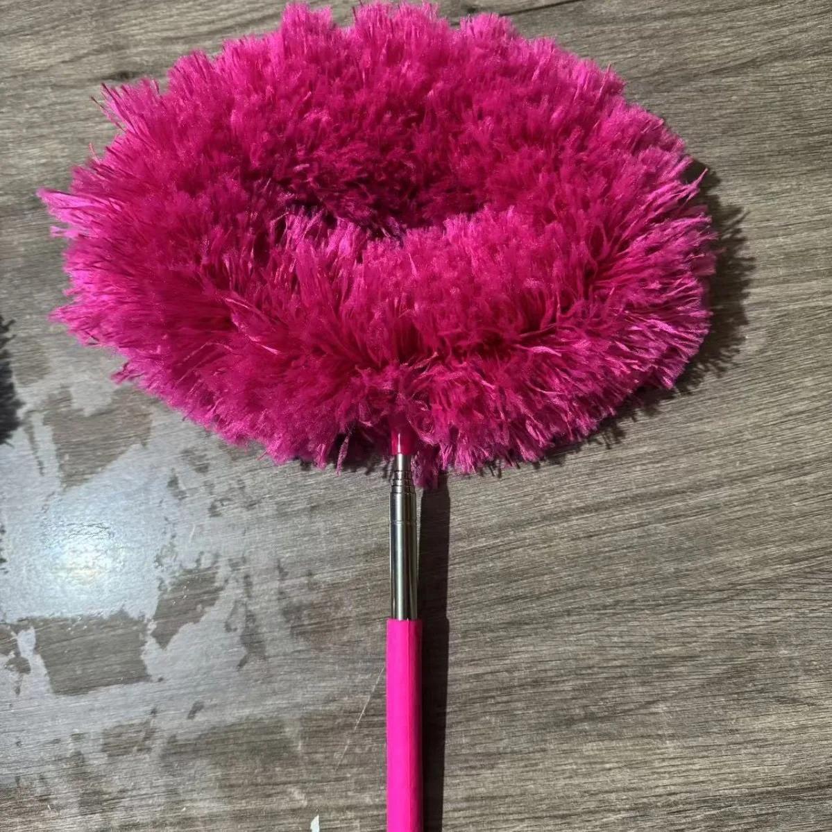 

Large Feather Duster Extendable Cleaning Brush Washable Household Dust Remover Sweeping Tool for Cobwebs Corners and Surfaces