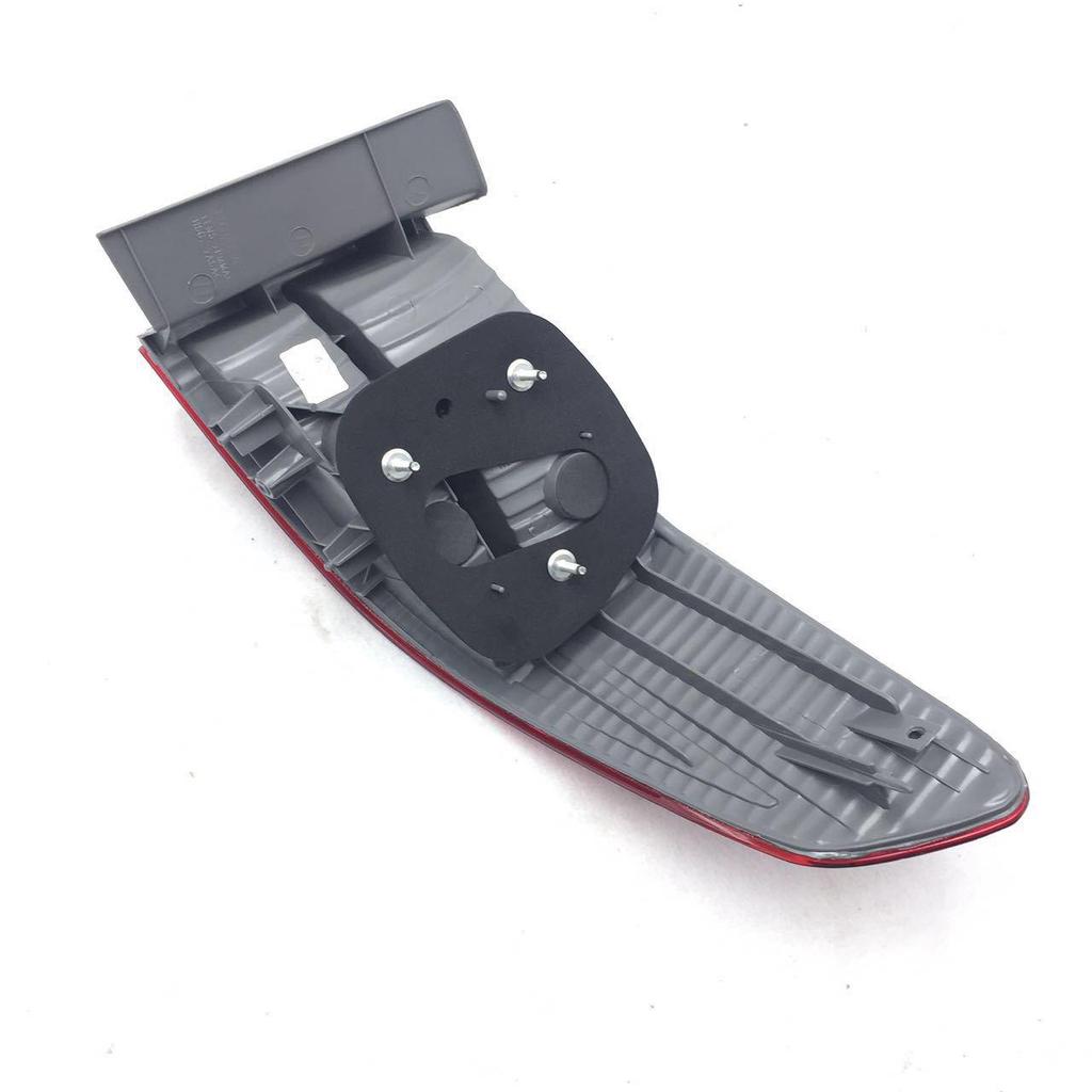 Compatible with 2003-2005 Guangzhou Honda Accord: Seventh Gen Rear Taillight & Brake Light Combo