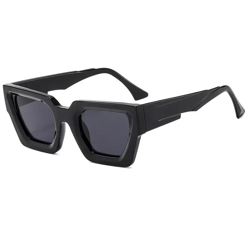 

Stylish Luxurious UV400 Sunglasses Men Women Vintage Retro Outdoor Use Eye Protection Eyeglasses Vintage Large Oversized Sun Eyeglasses Shades