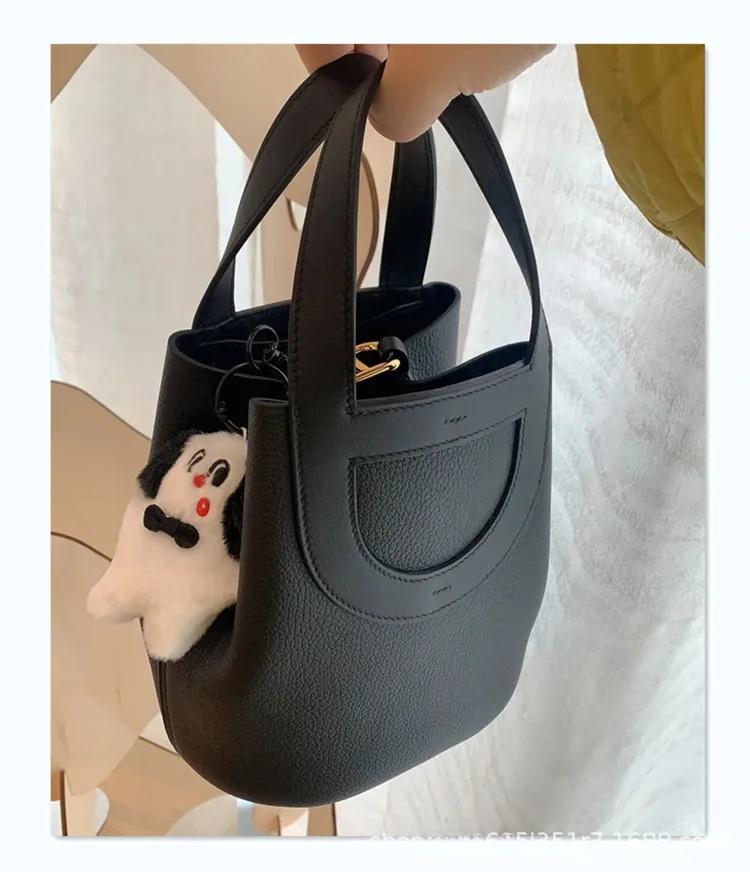 Soft Genuine Cow Leather Pig Nose Vegetable Basket Water Bucket Handbag Women's 2023 New Spring Season Single Shoulder Loop Bag