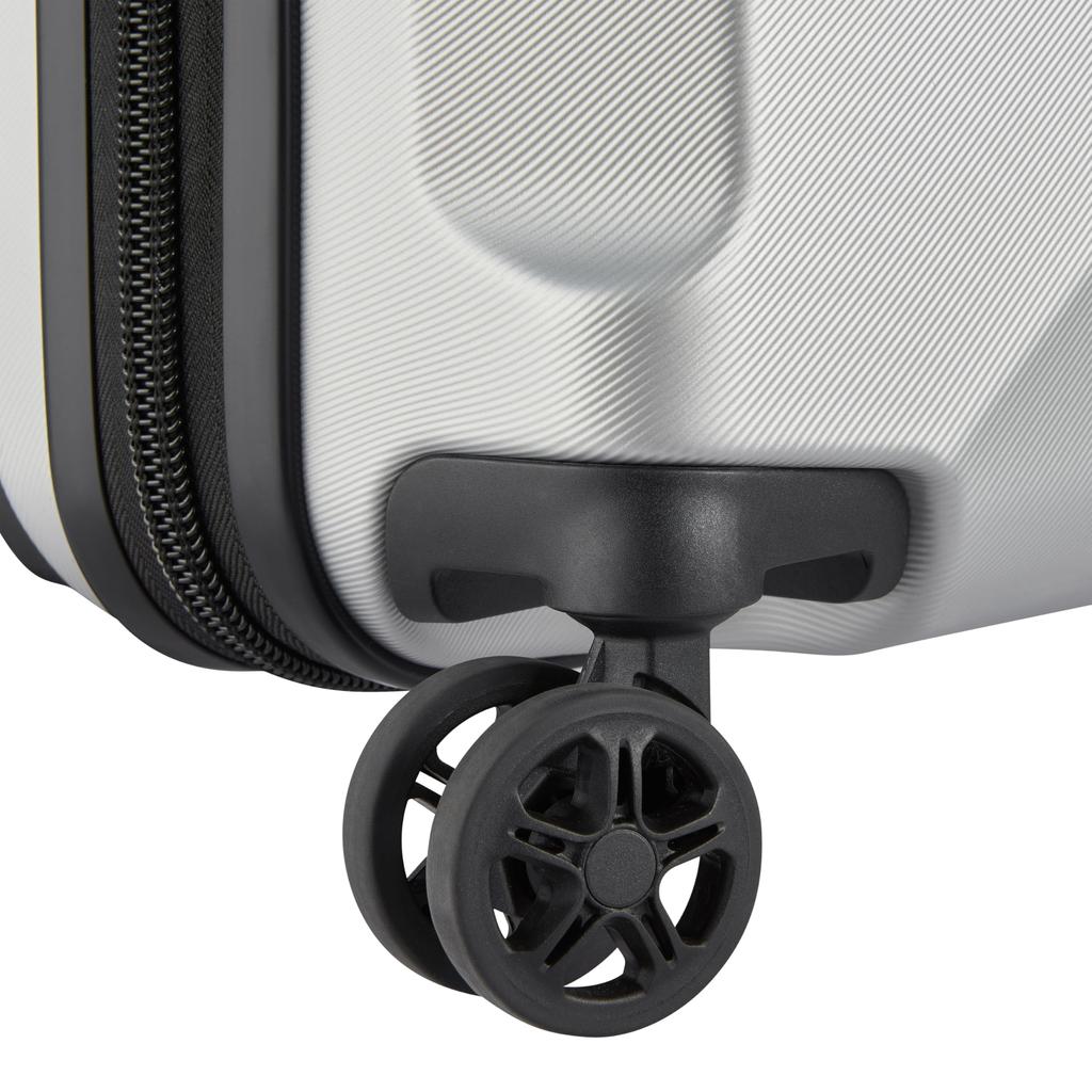 DELSEY PARIS Karat 2.0 Suitcase, 37L, 55cm, 2.5kg, 5-Year Warranty, Carry-On, TSA Lock, Official Import, DL00261980111, Silver