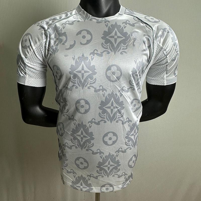 Real Madrid World Cup 26-Player Short-Sleeve Jersey - Special Edition