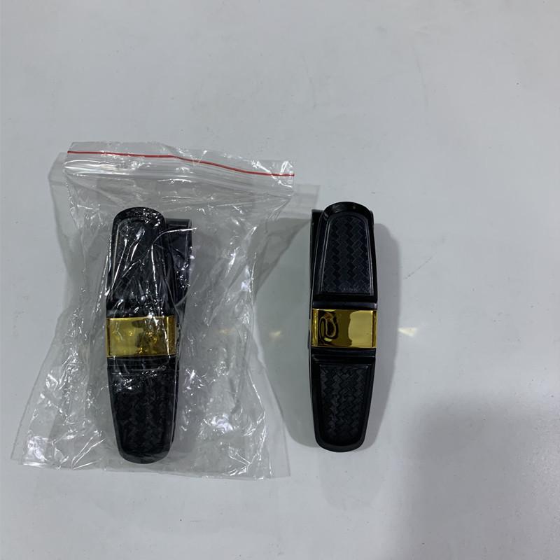 

Carbon Fiber Car Visor Sunglasses & Card Holder золотий