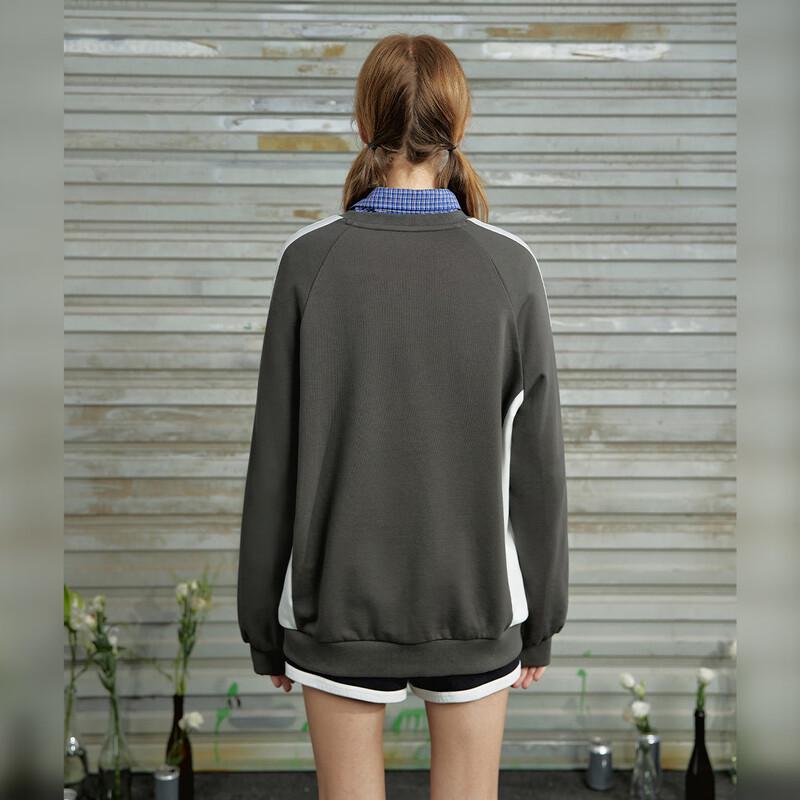 UNIFREE Retro College Style Raglan Sleeve Sweatshirt