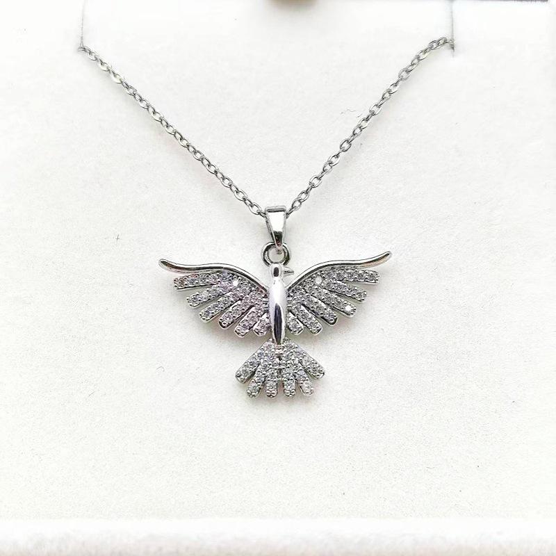 1 Pcs Fashionable Phoenix Pendant Necklace for Women Copper Zircon Embedded Clavicle Chain with Stainless Steel Link