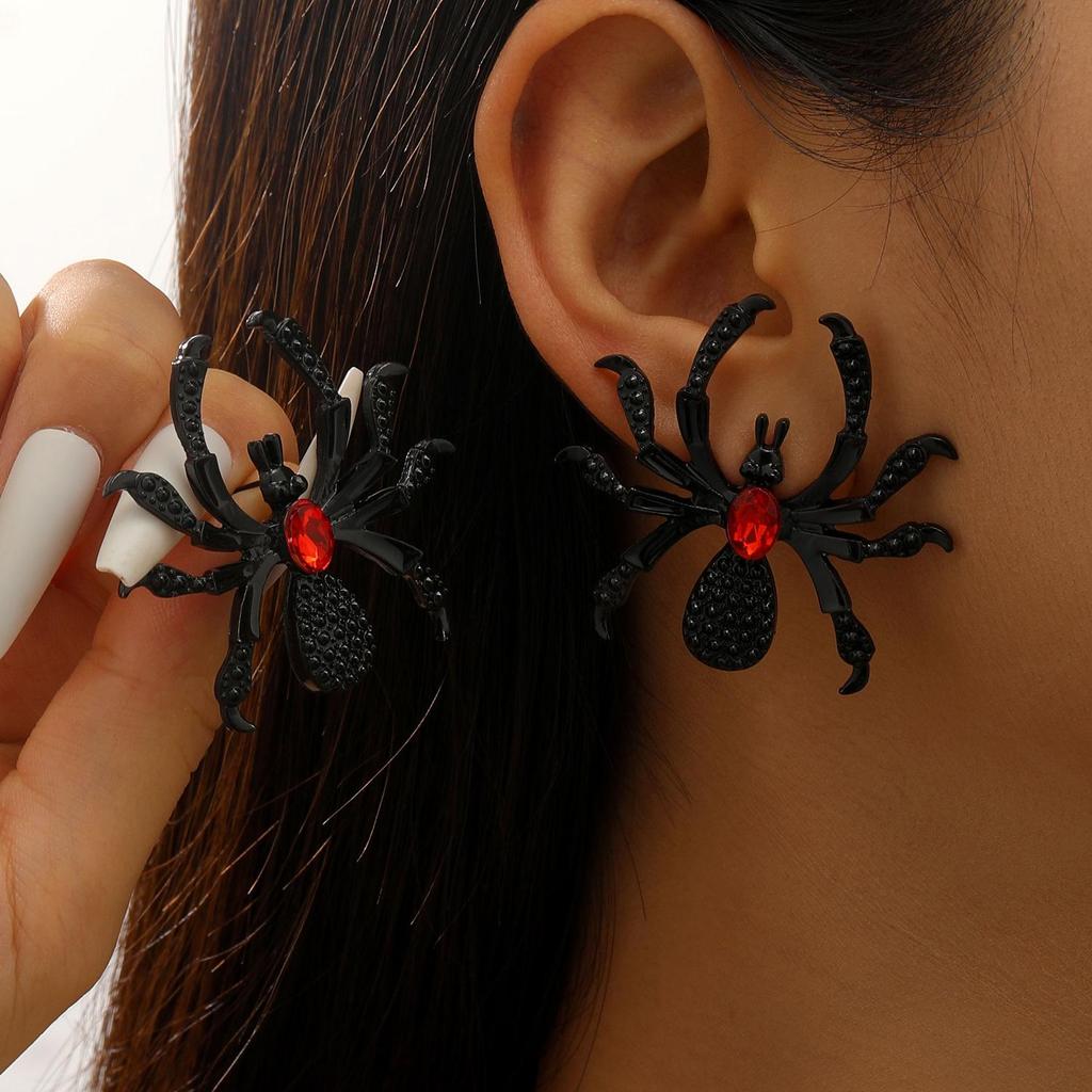 Gothic Punk Rhinestone Spider Jewelry Set for Halloween (Necklace, Bracelet, Ring) Unisex