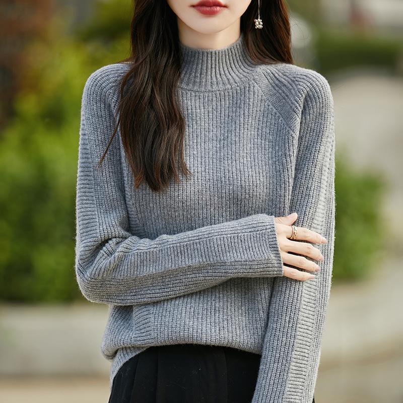 Benmingnian Women’s Heavyweight Pure Wool Cable Knit Sweater: Semi-High Neck, Extra Thick, Loose Fit, with Raglan Sleeves.