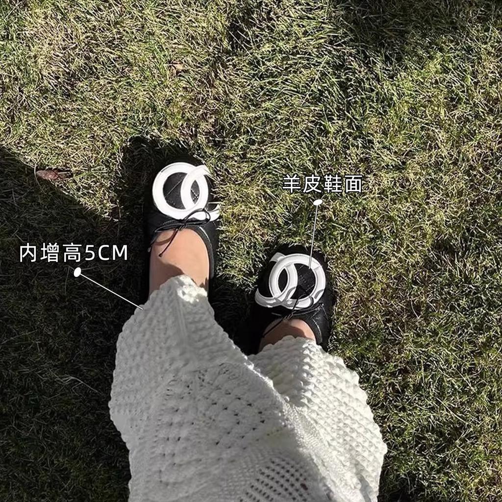 Zauważ drugie włosy! Xiaoxiangfeng podwyższenie wewnętrzne płytki otwór buty na płaskiej podeszwie nowe płaskie buty jeden pedał z spódnicą jesień wróżka