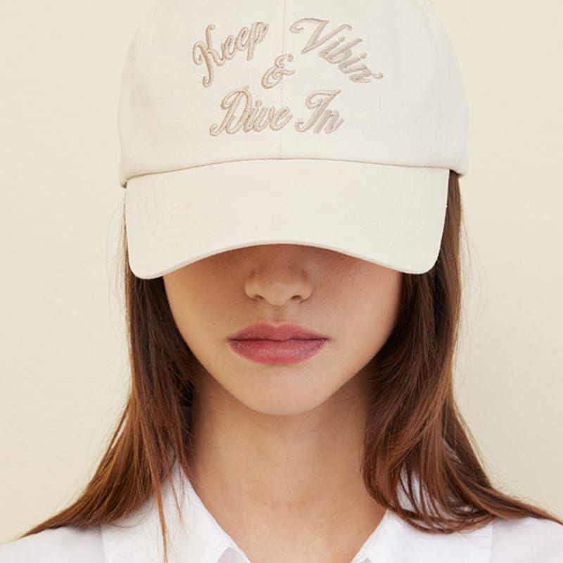 

HEO LOUISE BALL CAP_BEIGE BEIGE