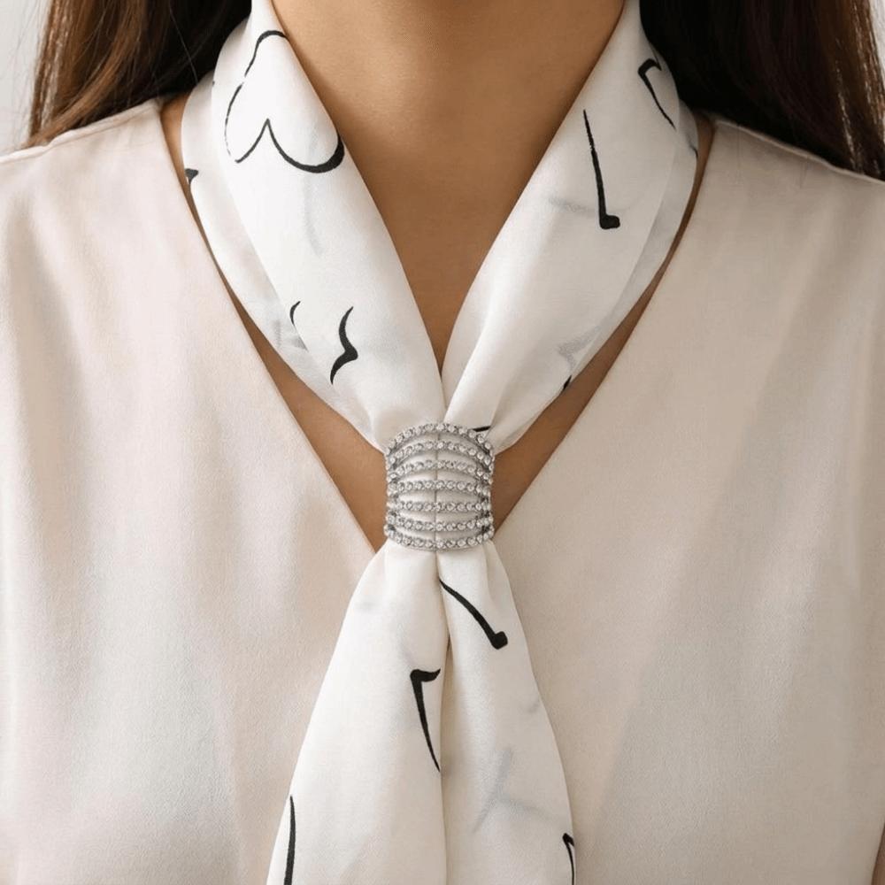 Full Rhinestone Scarf Buckle Clip Exquisite Shawl Decorative Accessory Daily Wear