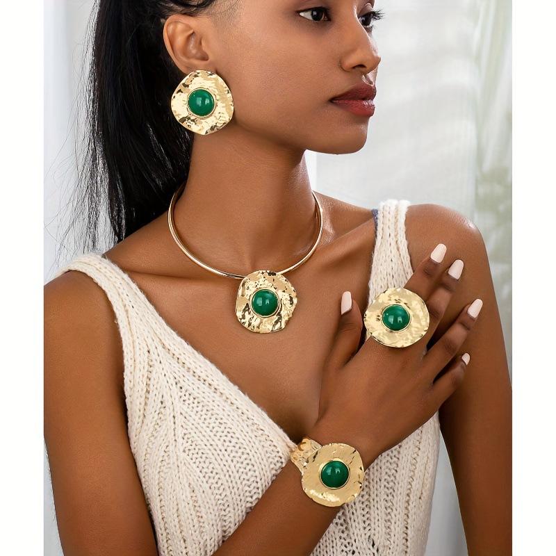 Exclusive geometric round open ring bracelet stud earrings collar set